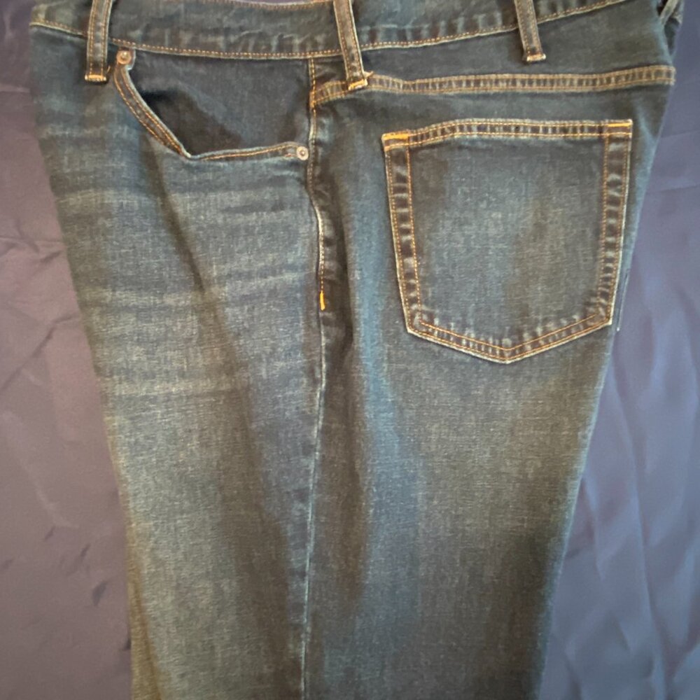Old Navy Jeans Mens 38X32 Boot Cut Built In Flex Stretch Dark Wash Denim - Picture 7 of 7